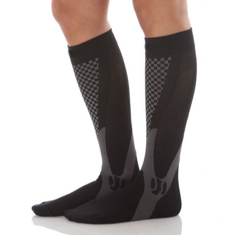 Anti-Swelling Stretch Compression Football Socks